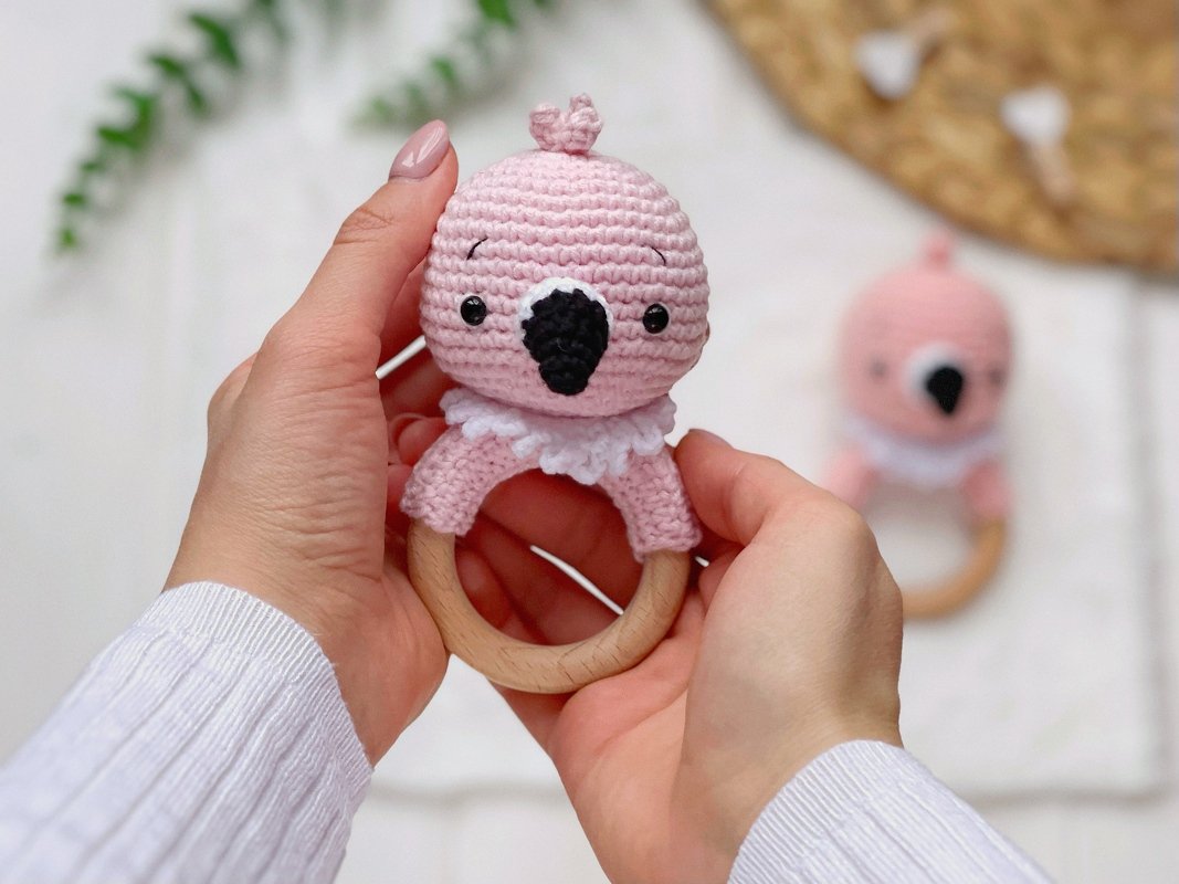 Crochet pattern Baby rattle flamingo - Image 2