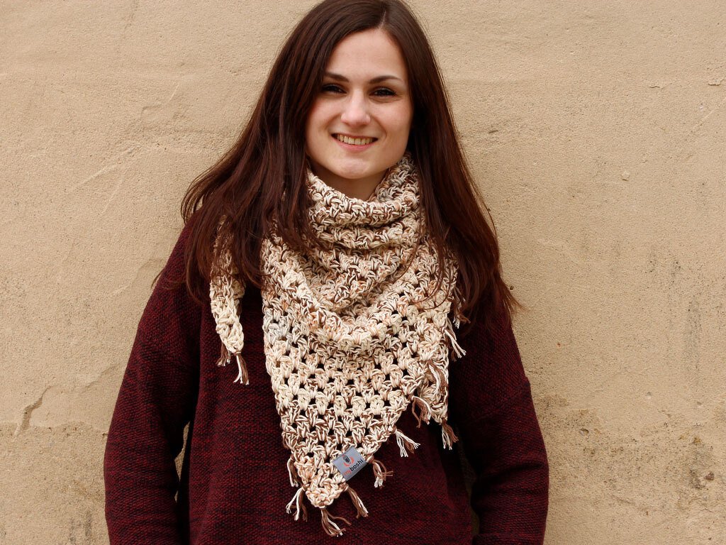 Häkelanleitung für Dreieckstuch Togane