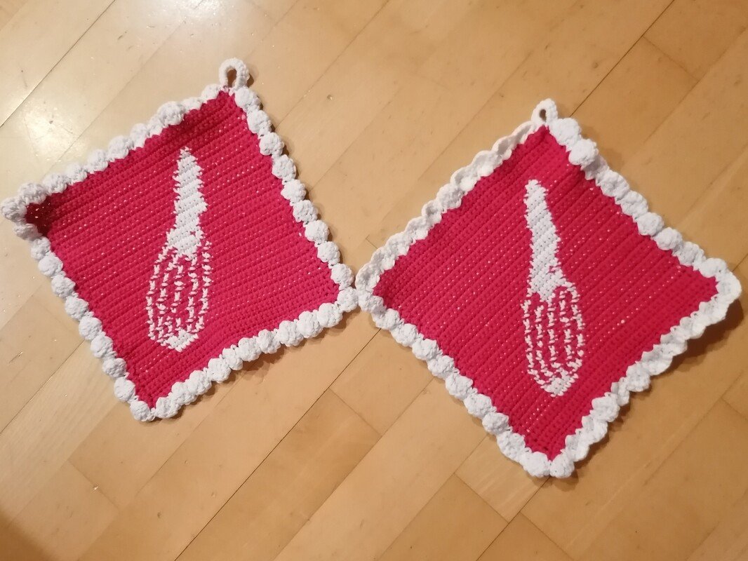 Häkelanleitung für Topflappen Motiv Schneebesen