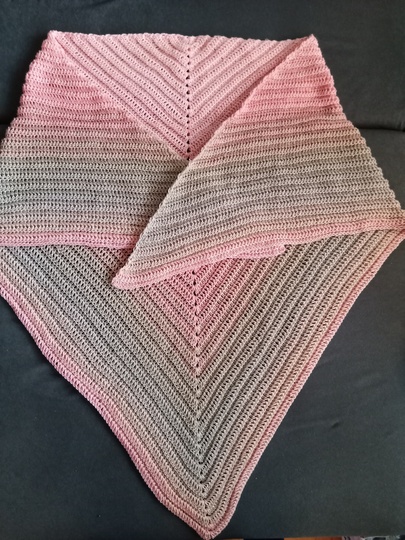 Anleitung Häkeltuch "Zarte Rippen"