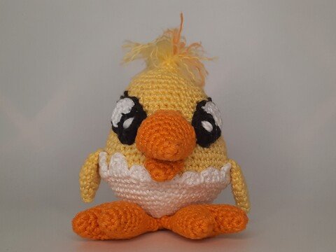Corinna das Küken im Ei - Amigurumi Häkelanleitung