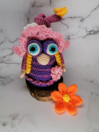Gnome-Lady „Thrugsi BE“ – crochet pattern
