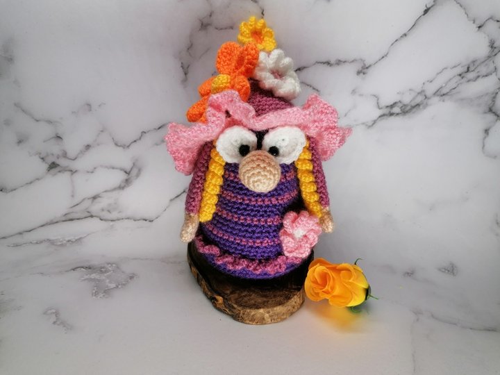 Gnome-Lady „Thrugsi BE“ – crochet pattern