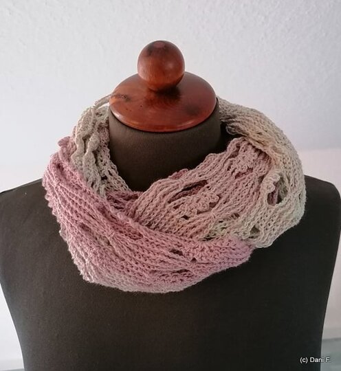 Punawai - infinitiy scarf