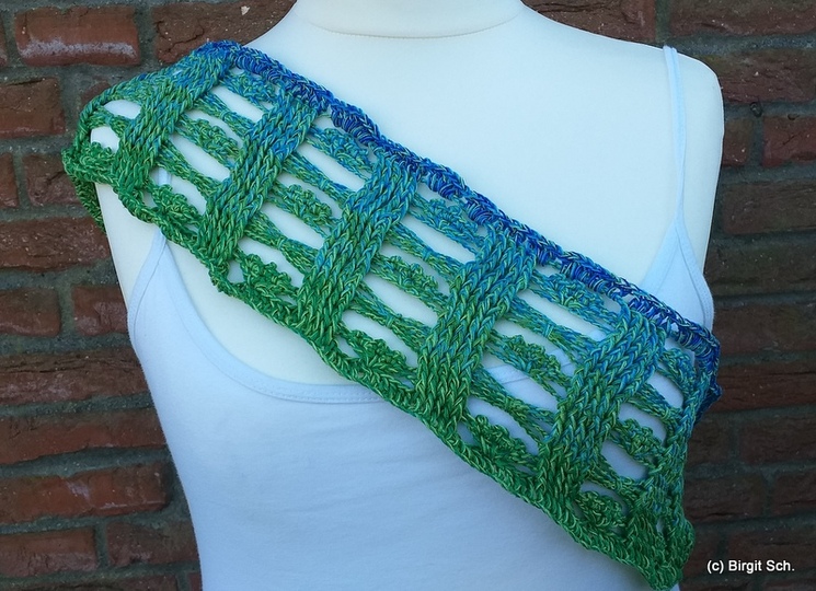 Punawai - infinitiy scarf