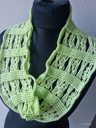 Punawai - infinitiy scarf