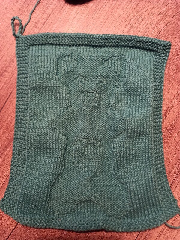 Strickanleitung " Teddy mit Herz "
