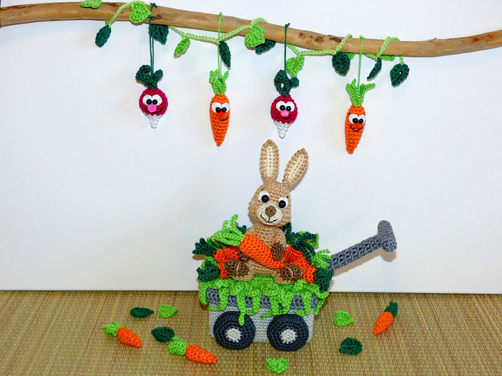 Häkelanleitung Hase Boomer im Karotten Paradies