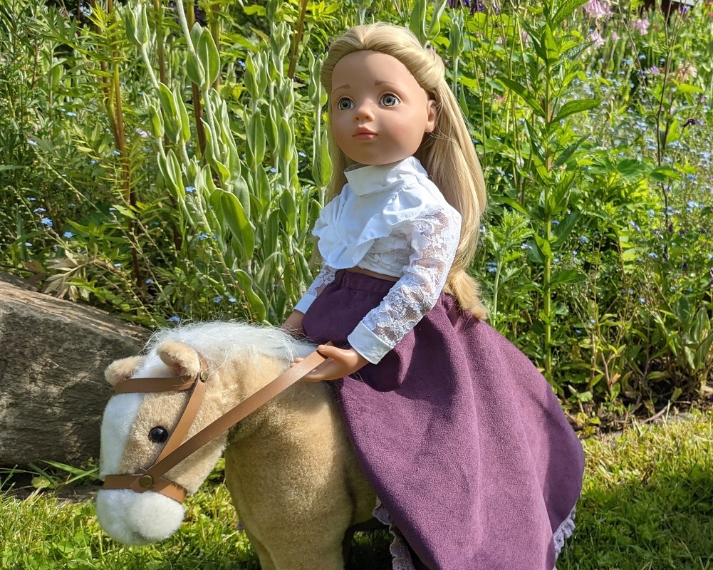 Nähanleitung Viktorianisches Reitkostüm für Puppen