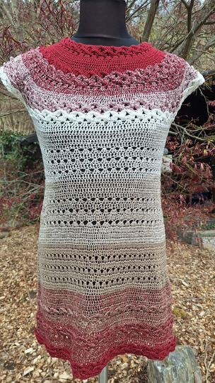 Tunika/Shirt/Kleid Joy mit aussergewöhnlichem Muschelmuster, Häkelanleitung