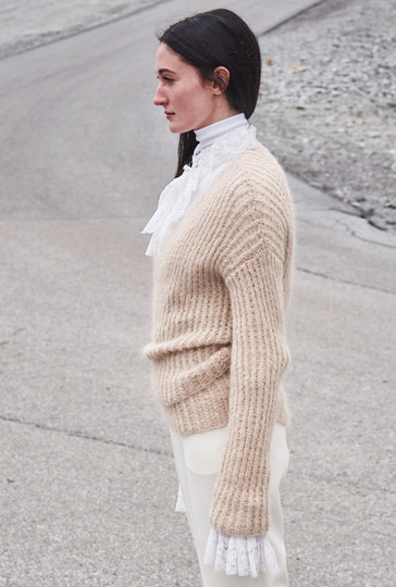 Strickanleitung: Minimal Chic: Die Wickeljacke im Rippenmuster