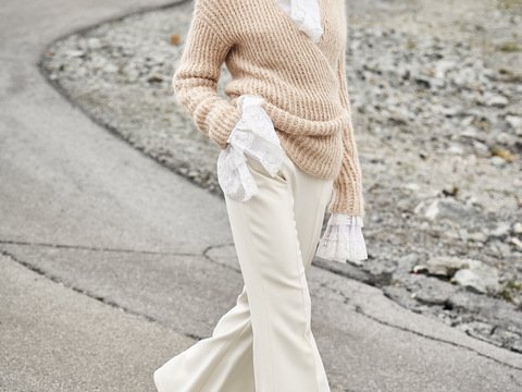 Strickanleitung: Minimal Chic: Die Wickeljacke im Rippenmuster