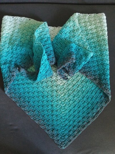 Anleitung "Basked Dream" Dreieckstuch im Korbmuster