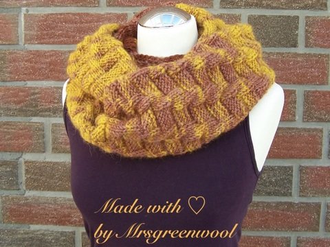 Strickanleitung für Loopschal "Kaminstunde"