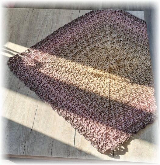 Häkelanleitung Mitteldecke Tischdecke Tulpentanz