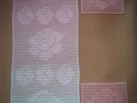 Häkelanleitung Tischläufer und Tischsets Rosen