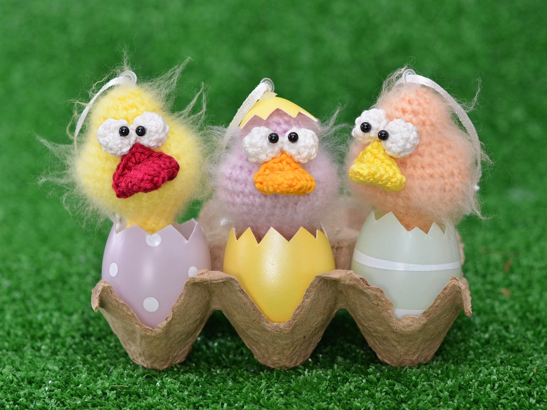 Mini Glupschis zum Aufhängen  "der Schlüpftag" lustige bunte Deko - Bild 5