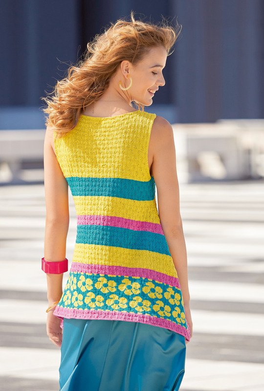 Strickanleitung: Fröhliches Longtop mit Jacquardblüten - Bild 2