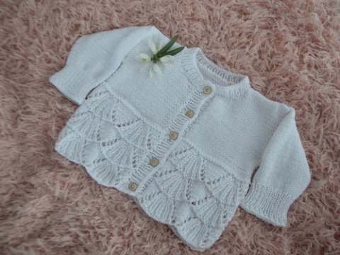 Strickanleitung * Baby Jacke * Fächermuster * 2 Größen