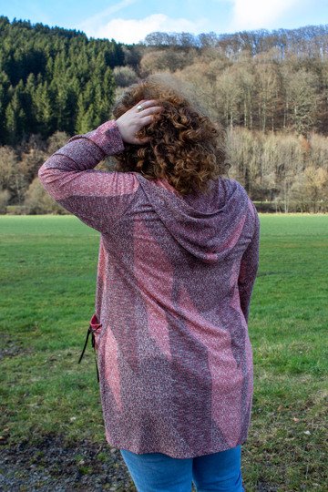 Schnittmuster lange Sweatjacke oder Cardigan mit Kapuze Damen Gr. 32 - 62