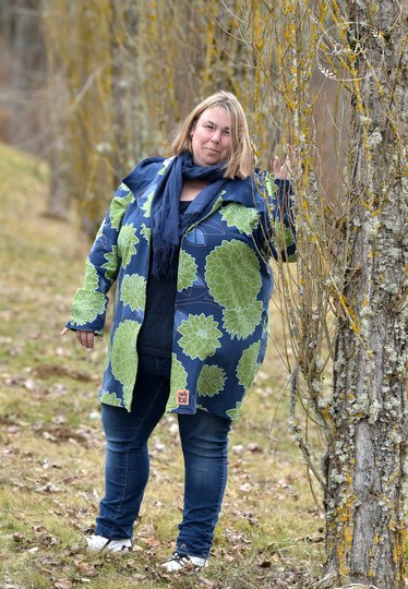 Schnittmuster lange Sweatjacke oder Cardigan mit Kapuze Damen Gr. 32 - 62