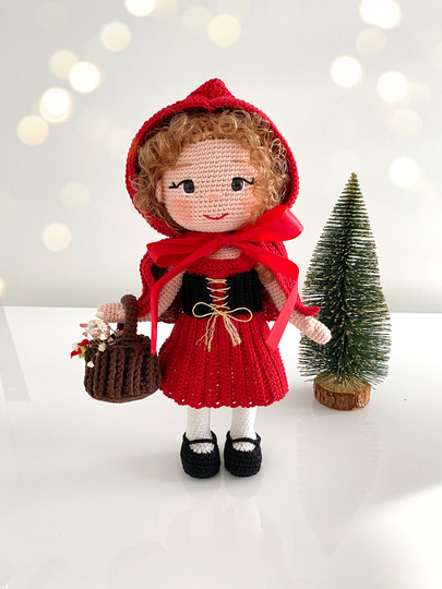 Märchenfigur Rotkäppchen