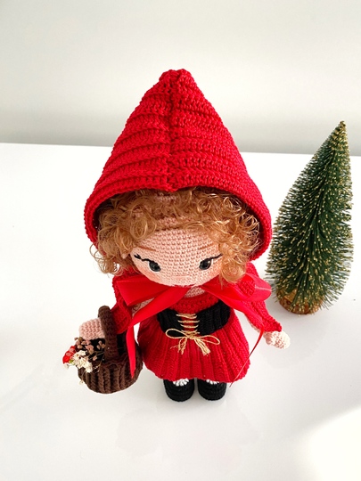 Red Riding Hood with Wolf