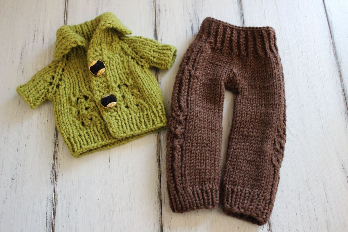 12-inch Dolls Jacket and Leggings Knitting Pattern 01