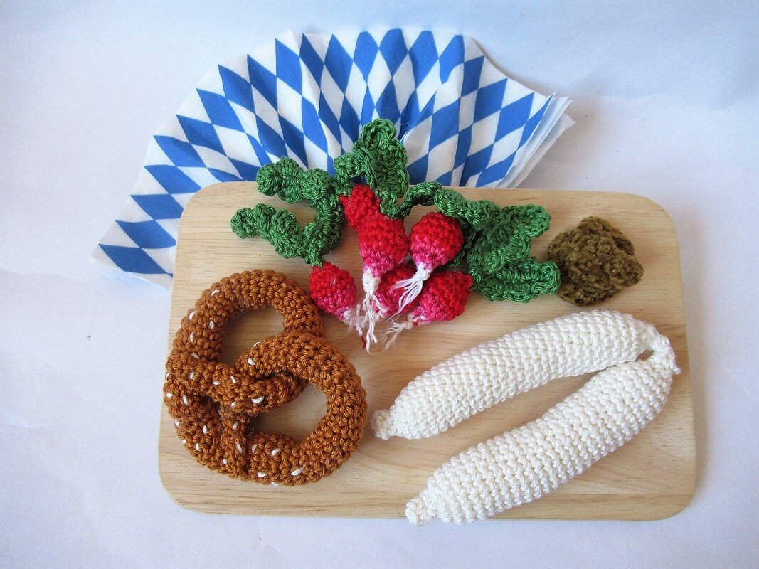 Häkelanleitung Bayerisches Brotzeitbrett´l