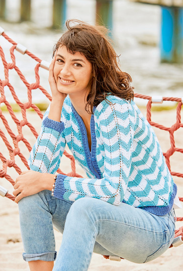 Strickanleitung: Gestreiftes Jäckchen im Zackenmuster