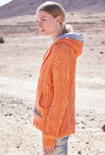 Strickanleitung: Cooler Hoodie mit Känguruh-Tasche