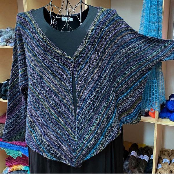 Pattern: Colorways - PonchoCardigan - Knitting