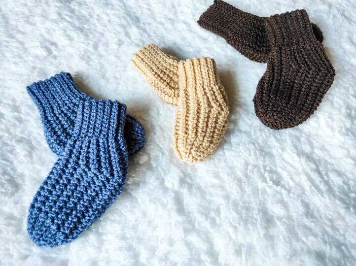 Crochet Pattern Socks for Newborn to 12 months