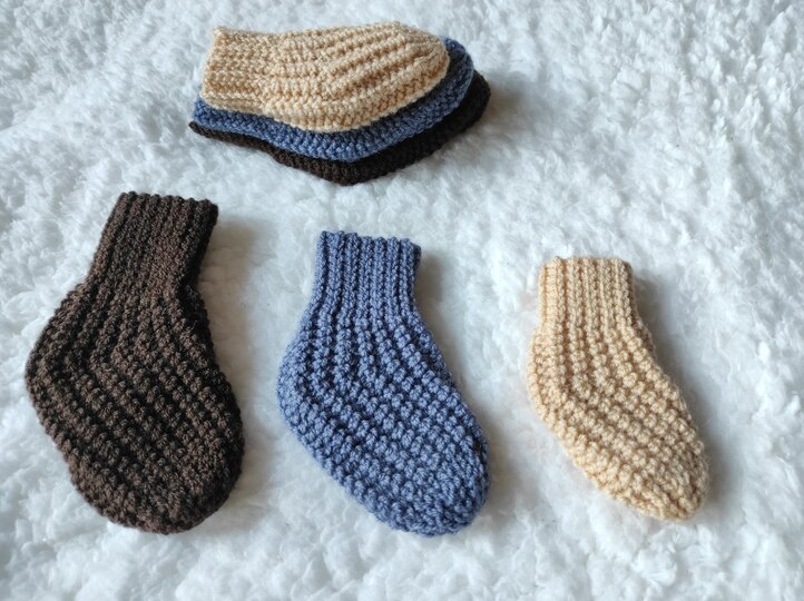 Crochet Pattern Socks for Newborn to 12 months