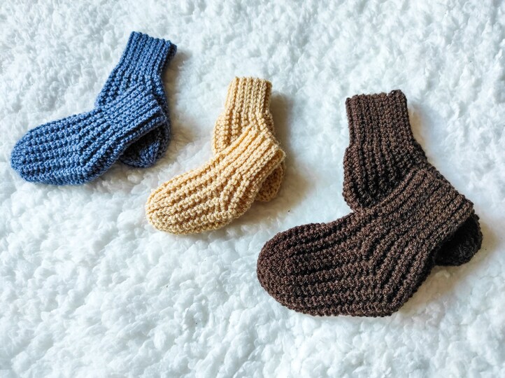 Crochet Pattern Socks for Newborn to 12 months