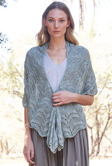 Strickanleitung: Luxuriöses Tuch im Wellenmuster