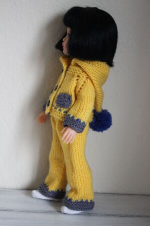 12-inch Dolls Jacket and Leggings Knitting Pattern 02