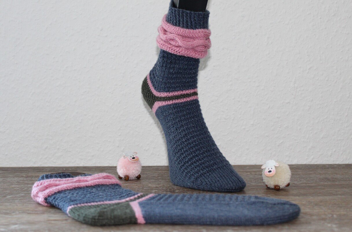 Anleitung Sockenmuster Quergezopft - Bild 2