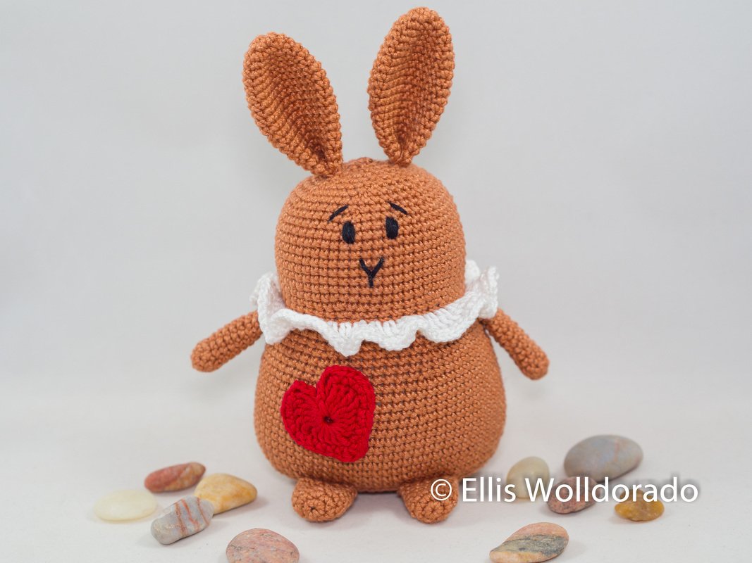 Hasi mit Herz, Häkelanleitung, Amigurumi