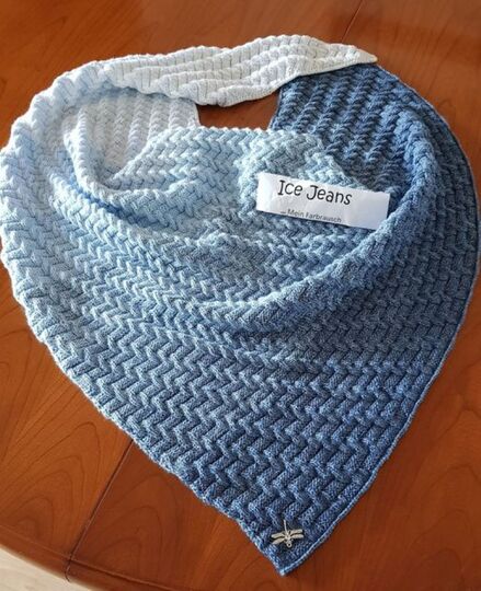 Shioma -  Zopfoptik ohne zu zopfen,  gestricktes Tuch