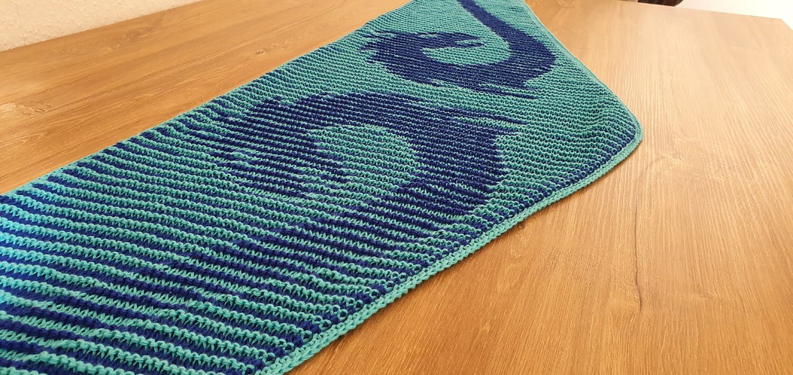 Dragon, Shadow Knitting, Illusion Knitting, Flat Motif Shawl