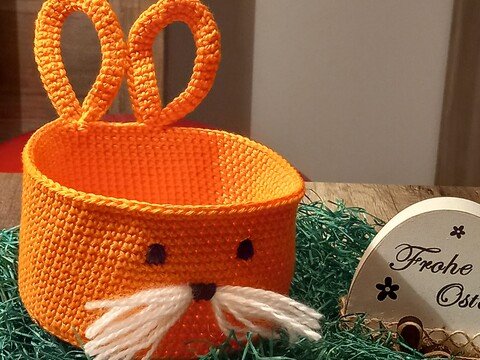 Häkelanleitung für ein Osterkörbchen