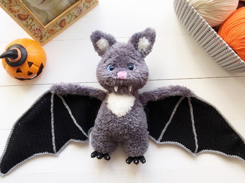 Crochet pattern bat Amigurumi