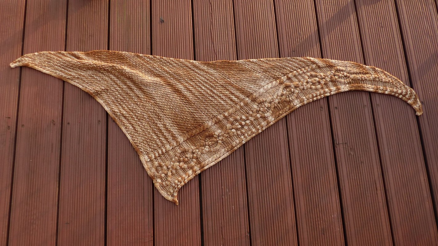 Anleitung Assymetrisches Dreiecktuch "Knotted" - Bild 4