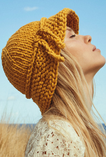 Strickanleitung: Fröhlicher Sonnenhut in Gelb