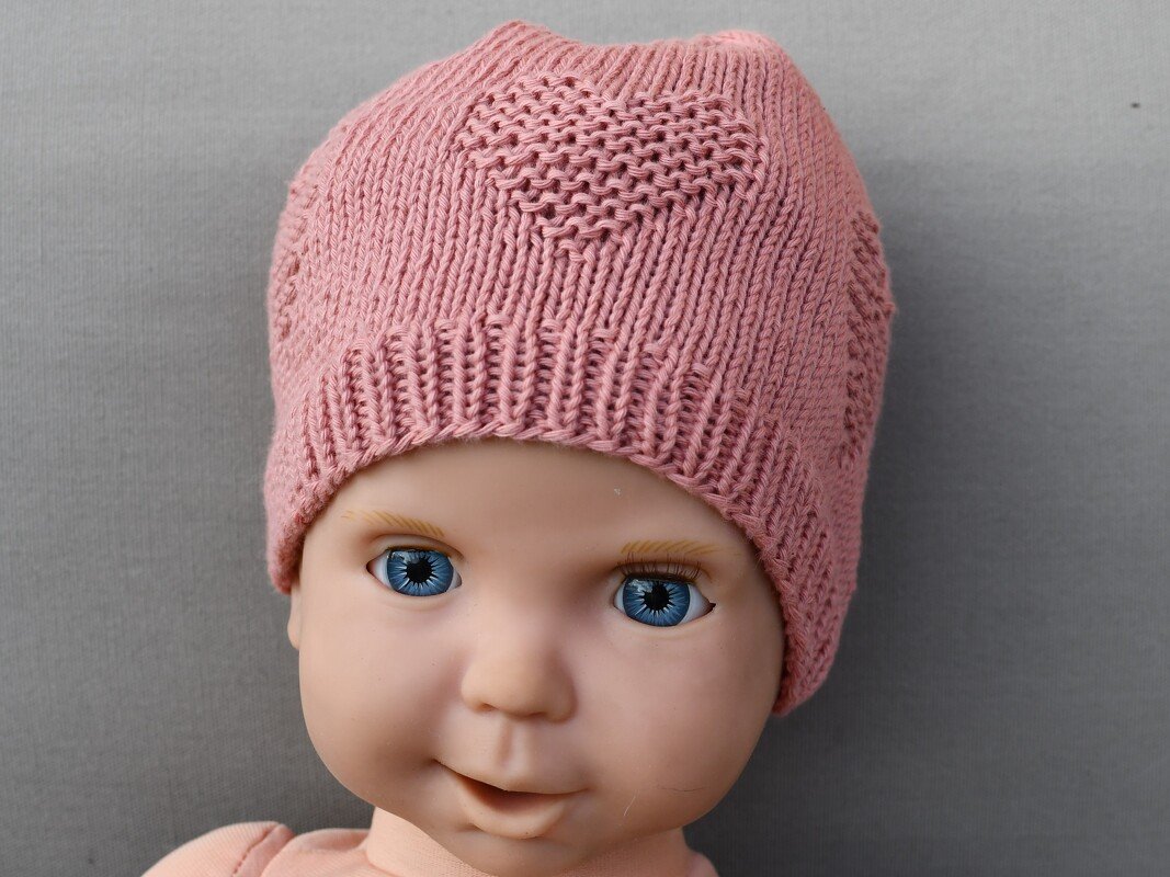 Strickanleitung Frühchen- / Babymütze "Herz an Herz" - einfach - Bild 8
