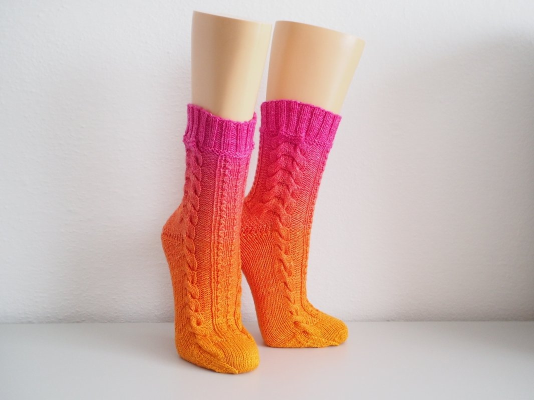 Samba - Socks with cable pattern - Image 6