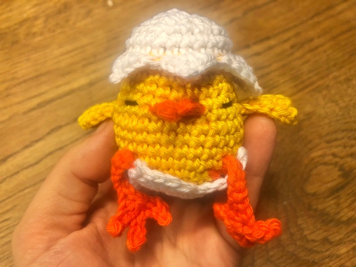 Häkelanleitung Dottie mit Füßen