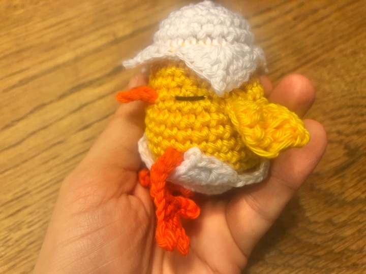 Häkelanleitung Dottie mit Füßen