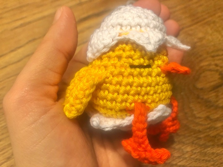 Häkelanleitung Dottie mit Füßen